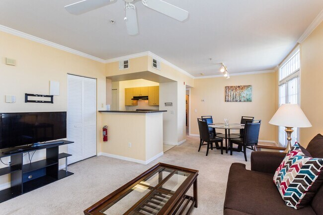 Building Photo - 770-307 Siena Palm Drive