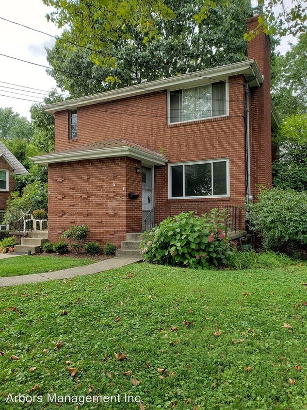 12 Alice St, Pittsburgh, PA 15205 Room for Rent in Pittsburgh, PA