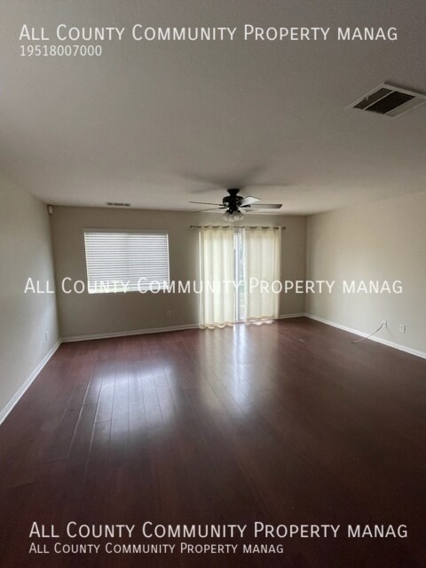 Building Photo - 4 Bedroom 2.5 Bathroom Two Story Home for ...