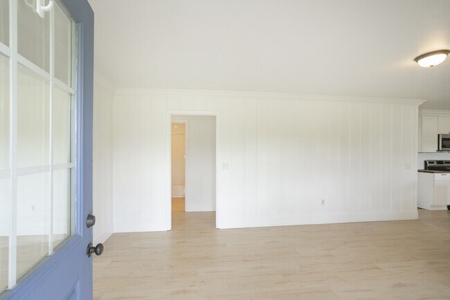 Building Photo - 5011 Wilson Pike