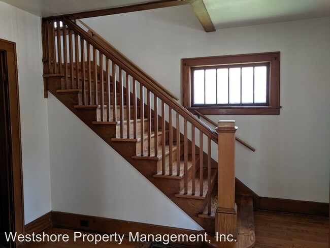Building Photo - 4 br, 2.5 bath House - 480 E Apple Ave.