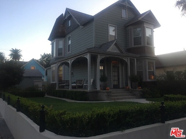 Primary Photo - 1400 W 22nd St