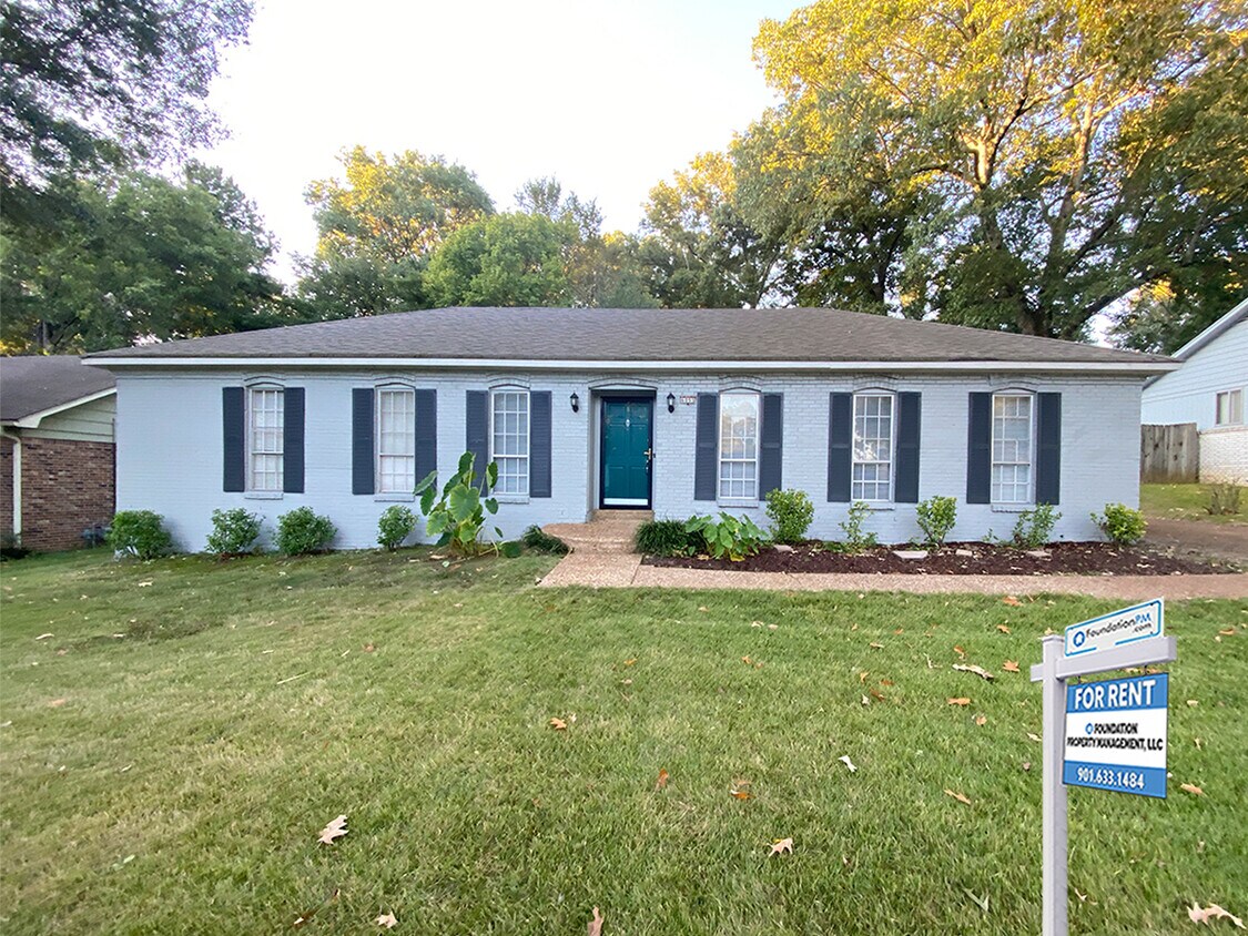 Primary Photo - 6095 Explorer Rd