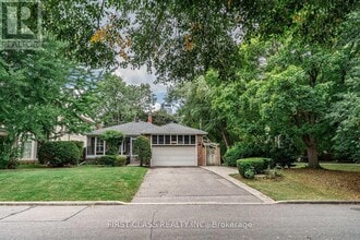 Building Photo - 81 Hillcrest Ave