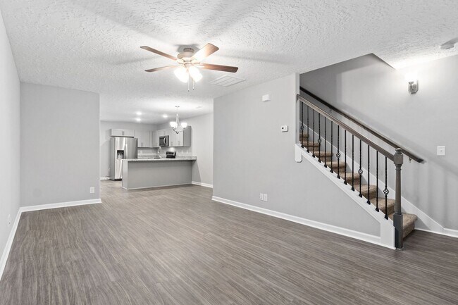 Foto del edificio - Pet Friendly Two Bedroom!