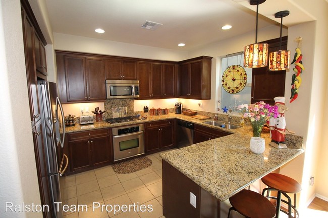 Foto del edificio - 4 br, 3.5 bath House - 1828 Cyan Lane