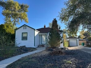 Building Photo - 920 Vine St