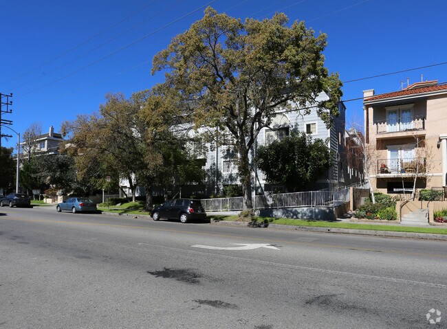 Foto del edificio - 10845 Camarillo St