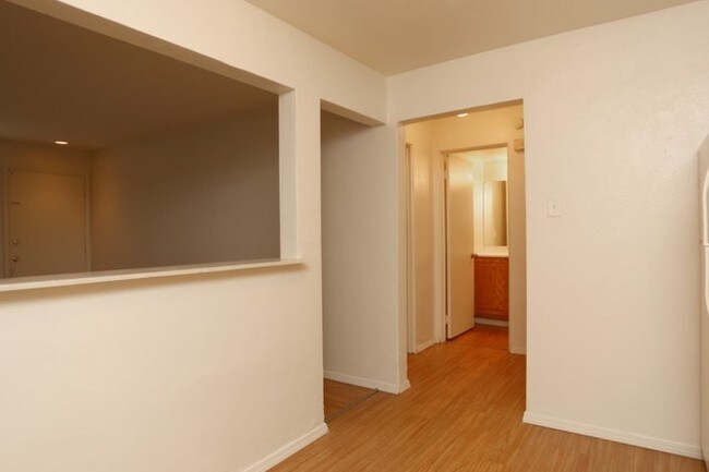 1HAB, 1BA - 520 ft² - Springwood Apartments