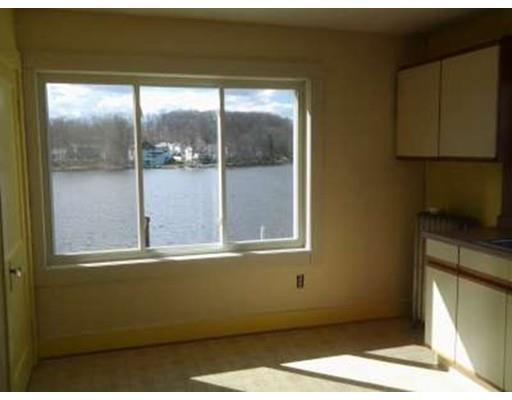 Building Photo - 1 Lakeside Dr