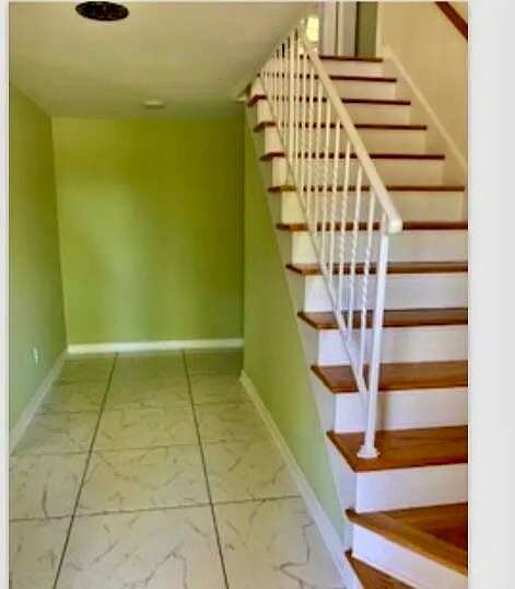 Foto del edificio - 1900 E 28th Ave