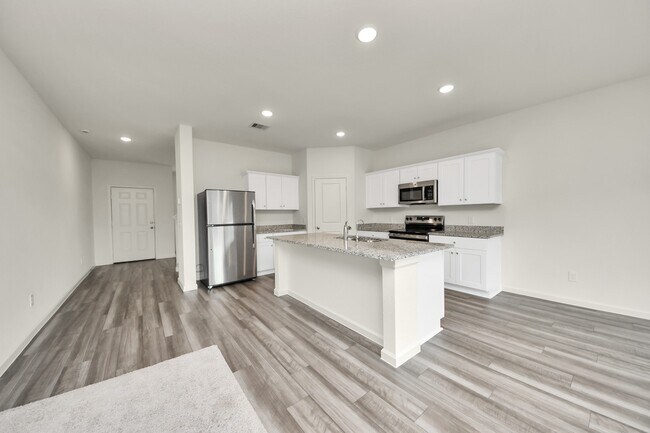 Foto del edificio - 5819 Bright Keel Dr