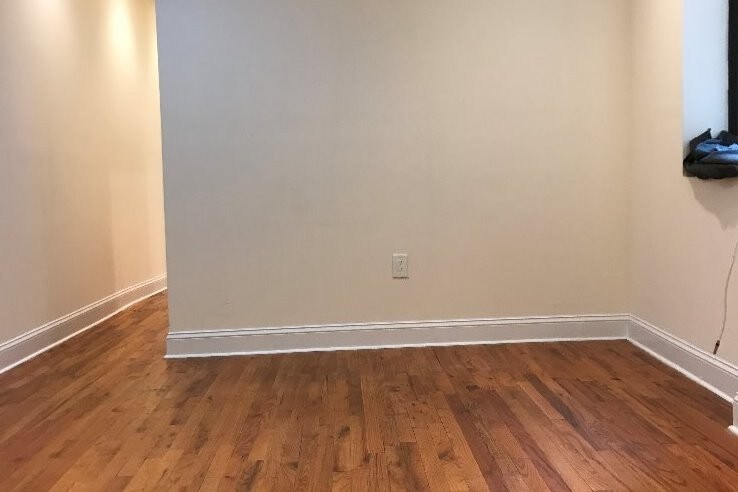 Foto principal - 185 E 3rd St