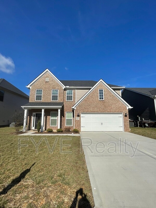 2000 Wooded Mountain Ln, Knoxville, TN 37922 House Rental in