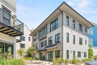 Building Photo - 1263 Mado Lp