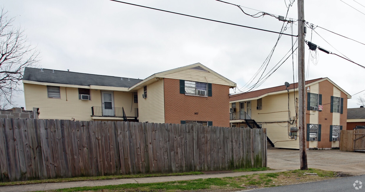 Building Photo - 1457 Laurel St