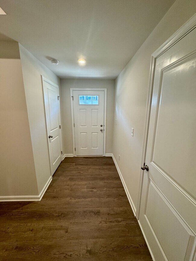 Building Photo - New Construction 3BR/2.5BA Townhouse