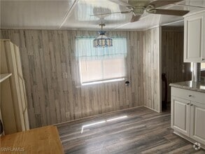 Building Photo - 27860 Leatherwood Cir