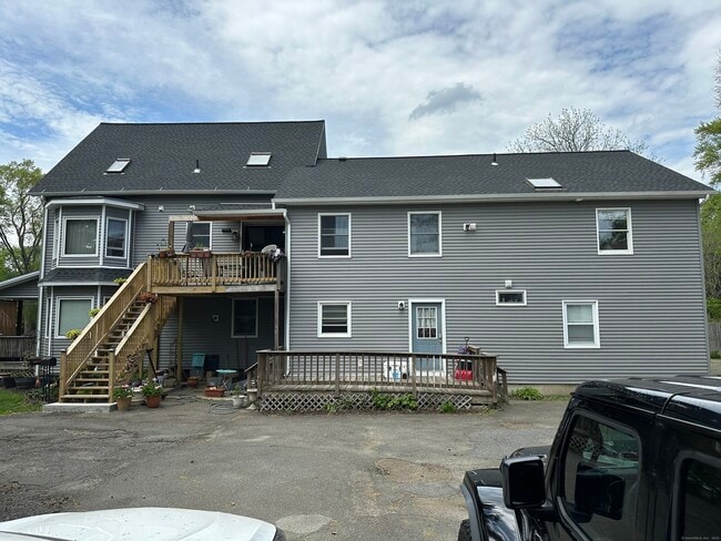 Building Photo - 74 Grassy Plain St