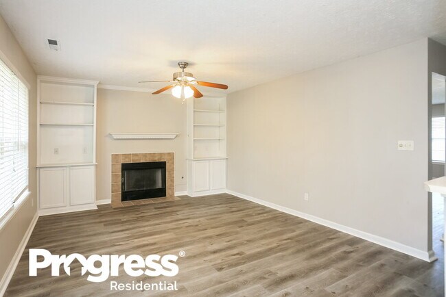 Building Photo - 626 Austrian Way
