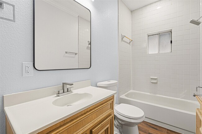 Foto del edificio - 7839 Goode St