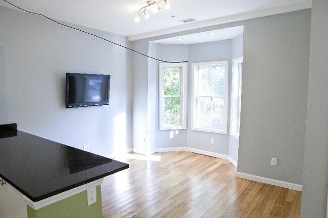Foto del edificio - 35 Forbes St