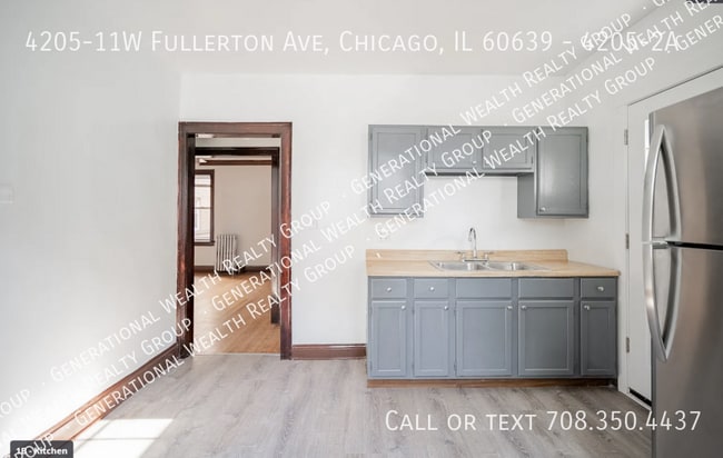 Photo - 11 W Fullerton Ave Apartment