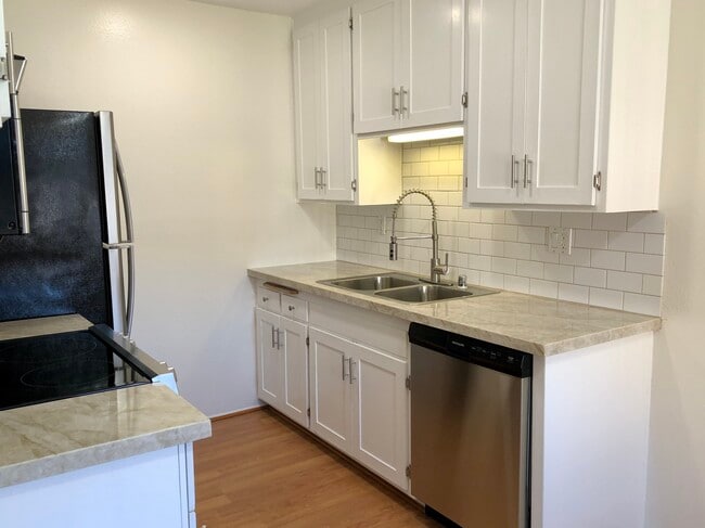 Building Photo - 4844 68th St