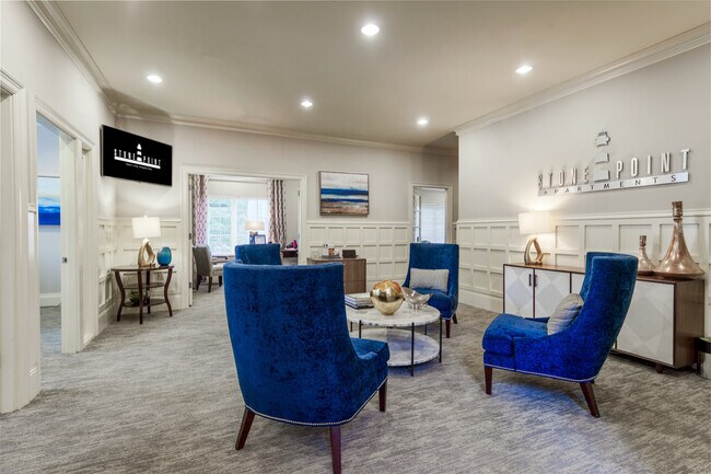 Foto del edificio - Stone Point Apartments