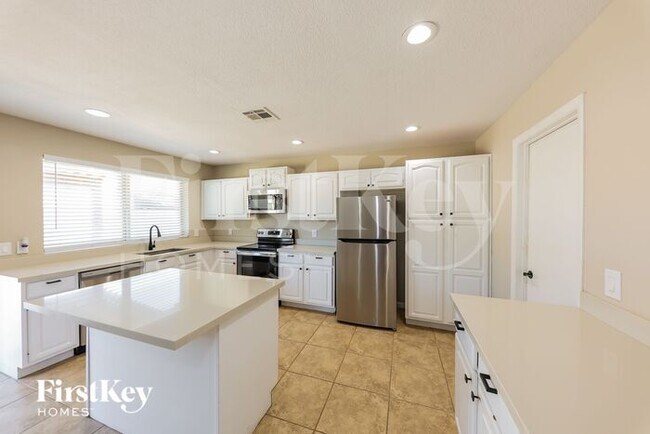 Building Photo - 3644 W Villa Rita Dr
