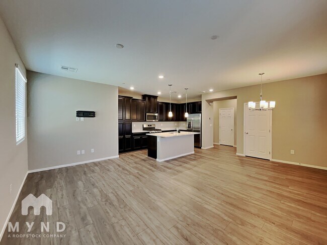 Building Photo - 8591 Insignia Ave