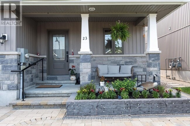 Building Photo - 23 Farrington Cres