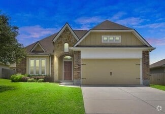 Building Photo - 113 Red Deer Wy