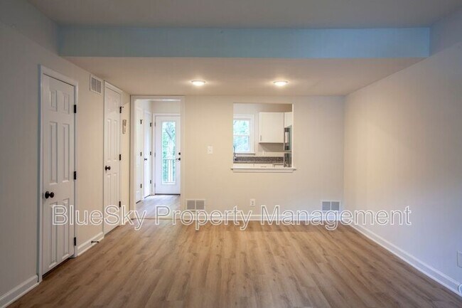 Foto del edificio - 247 Stribling Ave