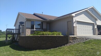 Building Photo - 1619 Covey Dr