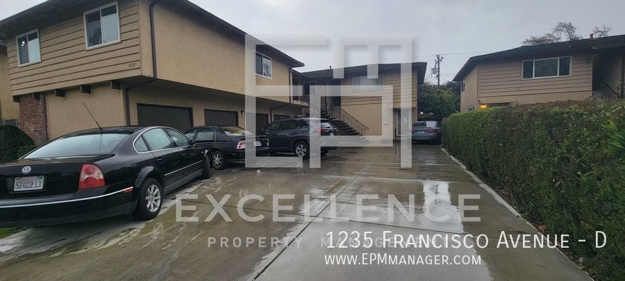 Foto principal - Upper 2/1 in 4plex, Private 1 Car Garage