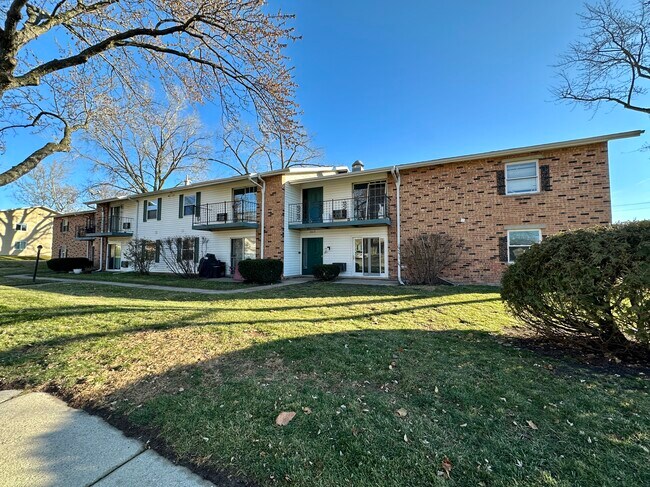 Foto del edificio - 2613 Pheasant Ridge Trl