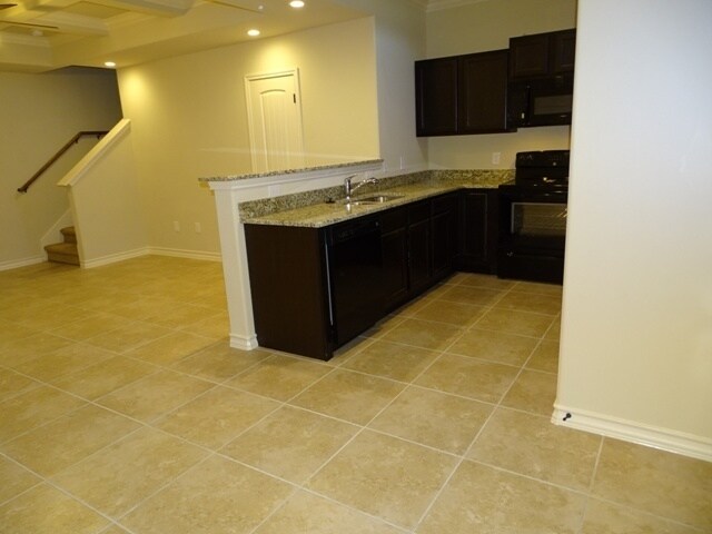 Foto del edificio - 6007 Karly Way