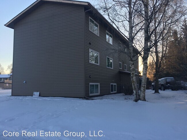 Building Photo - 3806 Taft Dr