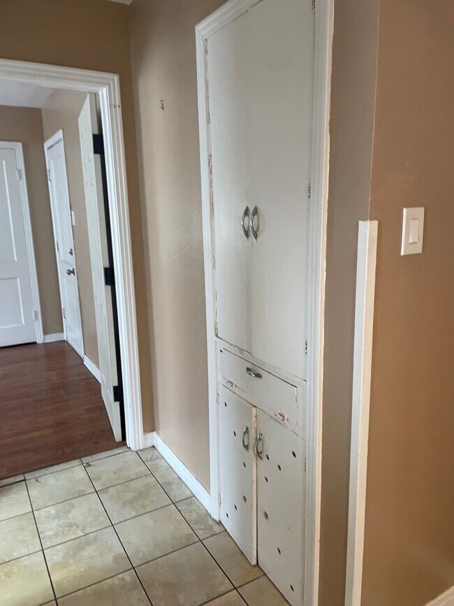 Foto del edificio - 537 Studewood St