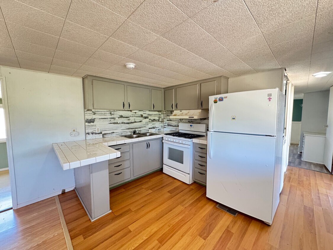 Primary Photo - Country property in Loma Rica - mobile hom...