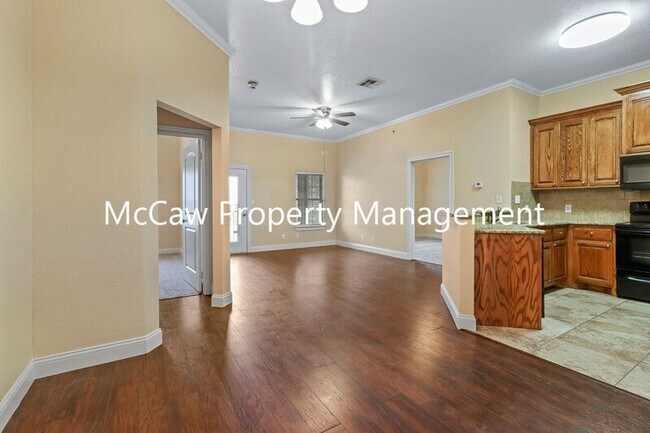 Building Photo - 301 County Rd 207