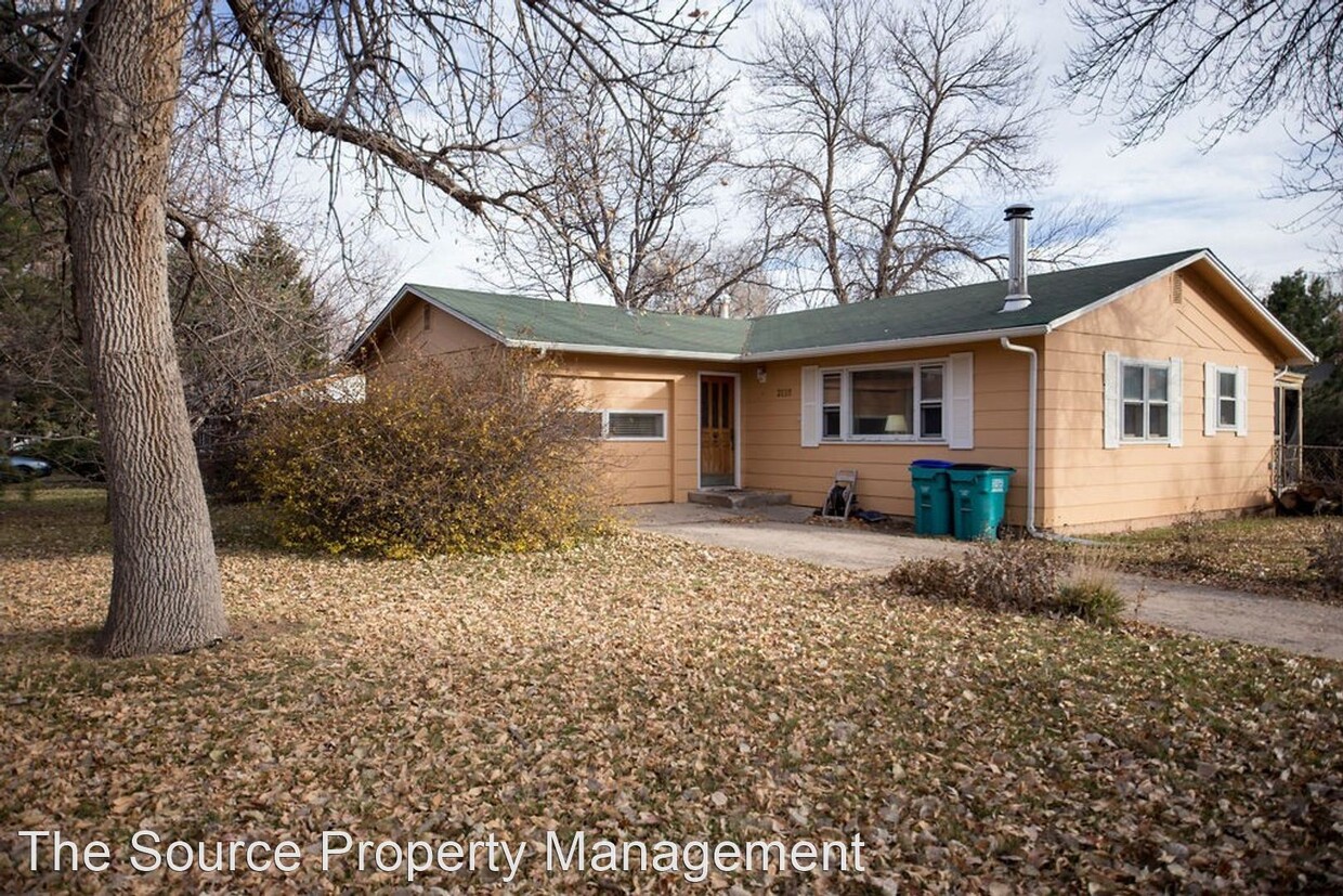 Primary Photo - 3 br, 2 bath House - 2129 Clearview Ave