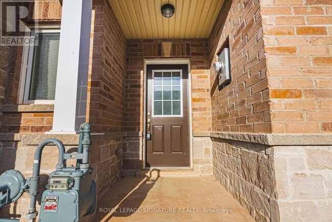 Building Photo - 151 Sonoma Ln