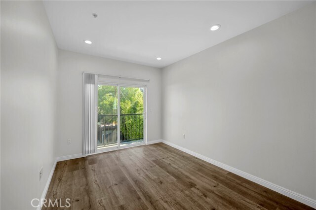 Foto del edificio - 6358 Hazeltine Ave