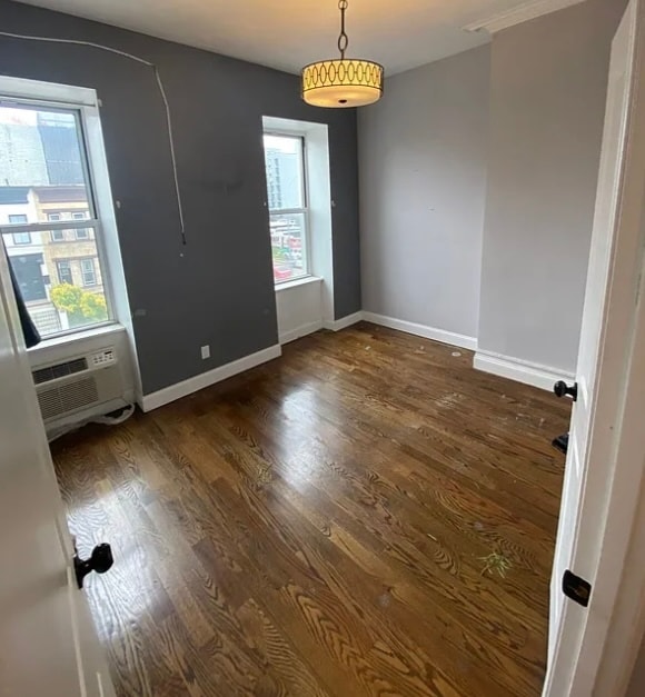 Building Photo - 991 Herkimer St