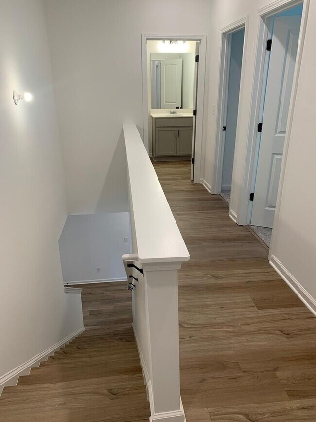 Building Photo - 3138 Marbella Cir