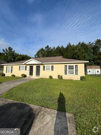 Building Photo - 408 E Lawnwood Ave