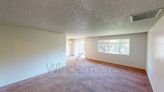 Foto del edificio - 333 Grove St