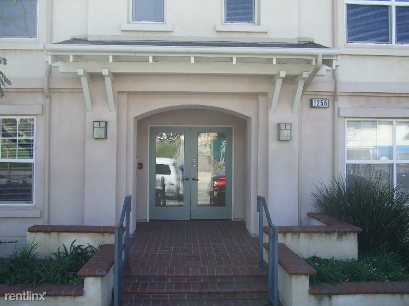 Foto principal - 2 br, 2 bath Apartment - 1256 E Main St